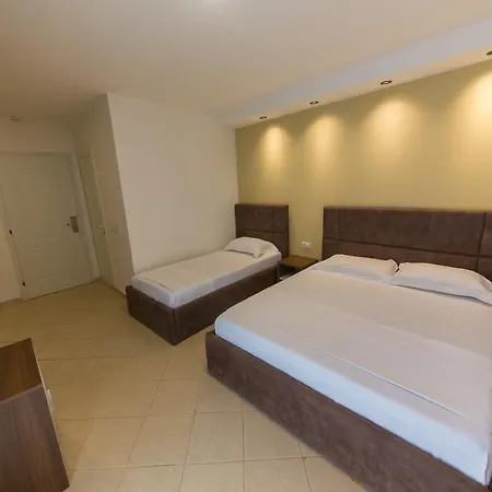 Aler Luxury Durres 4*